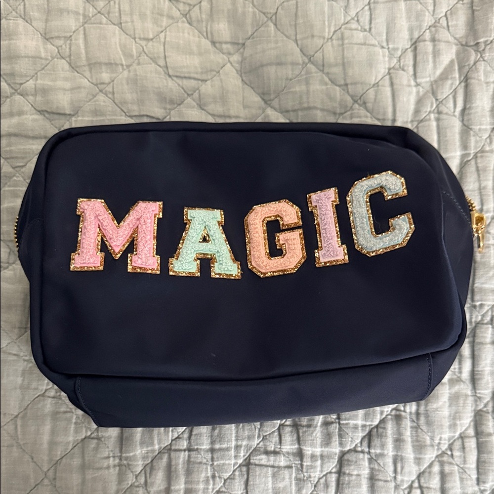 Stony Clover large pouch